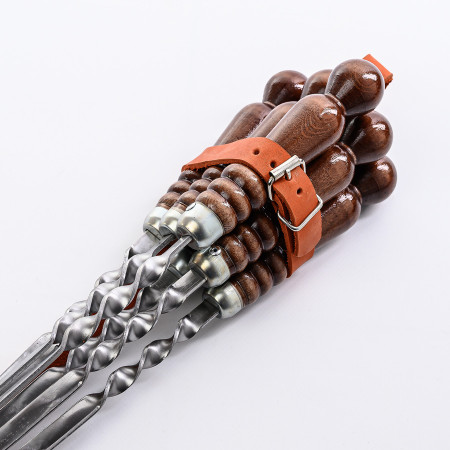 A set of skewers 670*12*3 mm in a leather quiver в Благовещенске