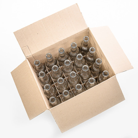20 bottles of "Guala" 0.5 l without caps in a box в Благовещенске